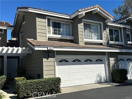 Primary Photo - 2211 Carob Way