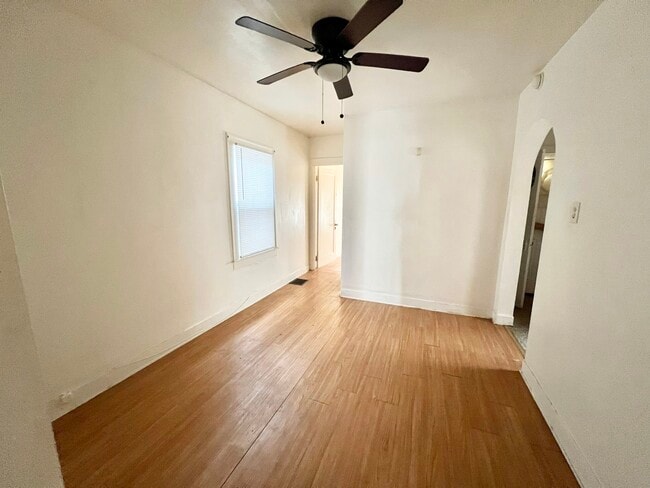 Building Photo - 3520 Herman St