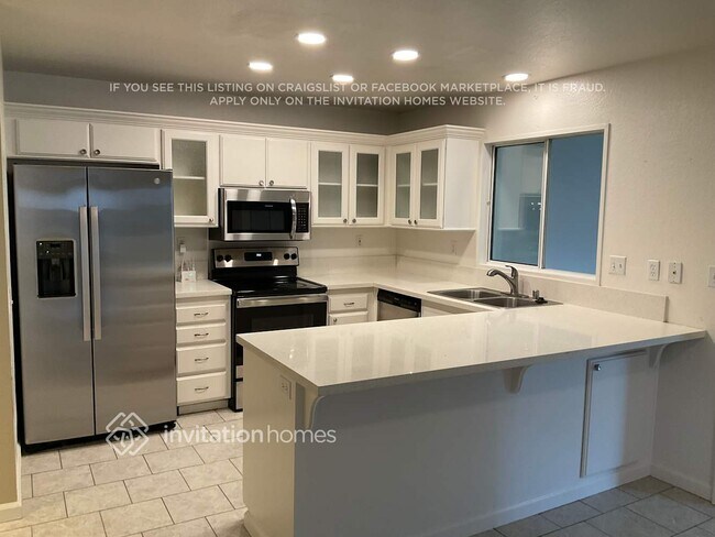 Building Photo - 31089 Tecumseh Ct