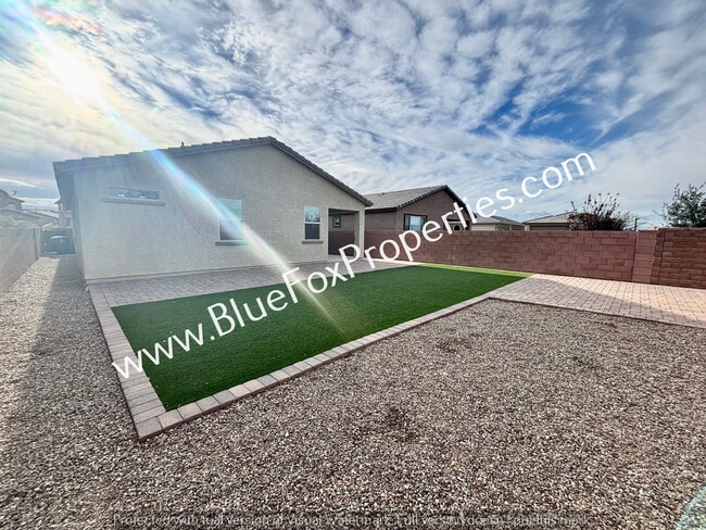 Building Photo - 8112 S Jaeger Pl