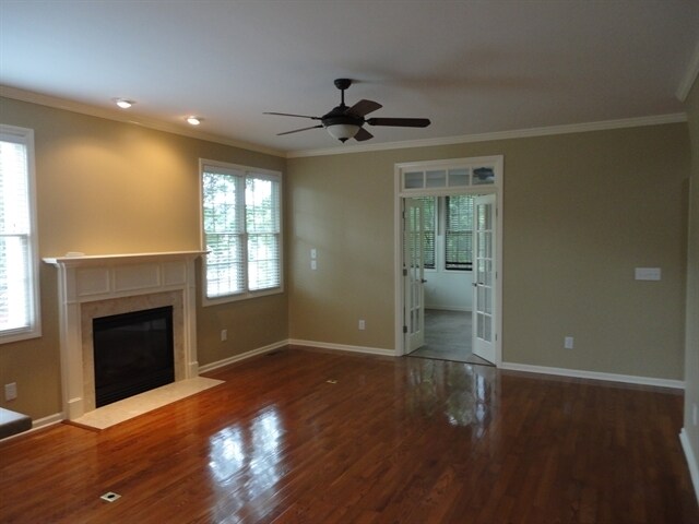 Building Photo - 2300 Barton Oaks Drive