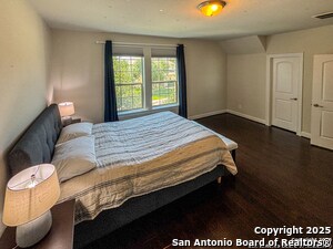 Building Photo - 17814 Hillsedge Rd