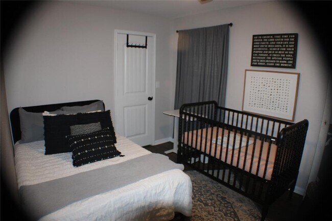 Building Photo - 12217 Riprap Dr