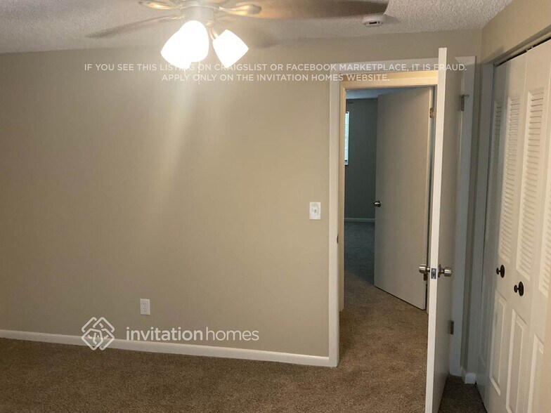 Building Photo - 7009 Summerbridge Dr