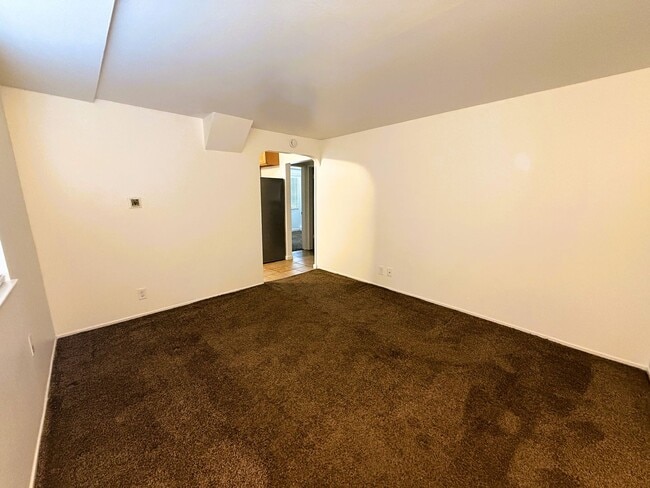 Building Photo - 1021–1025 Carolina St