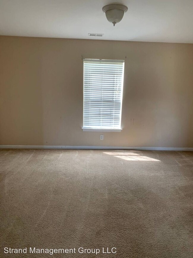 Building Photo - 4 br, 3.5 bath House - 311 Freshwater Court