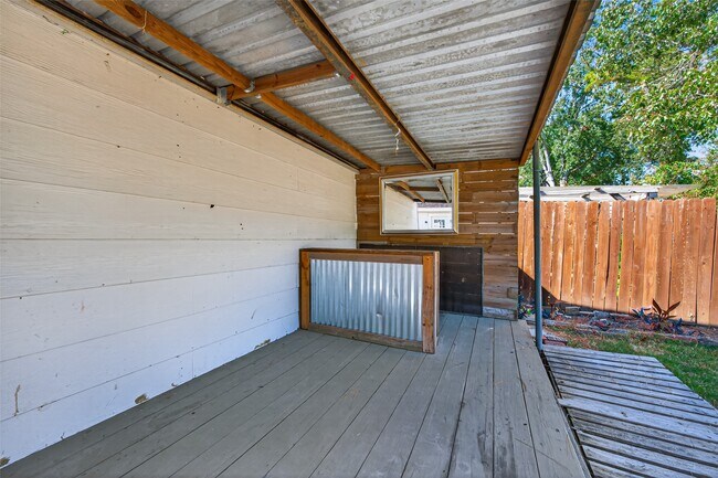 Building Photo - 5414 Spanish Oak Dr