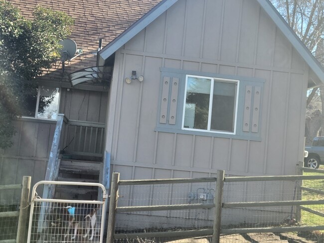 Building Photo - 26801 Columbia Way