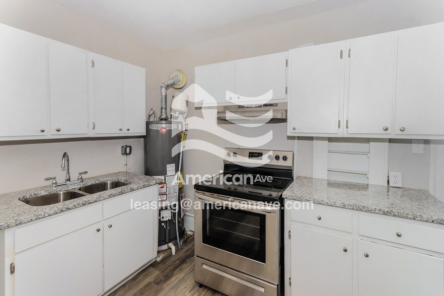 Building Photo - 1916 Beech Ave