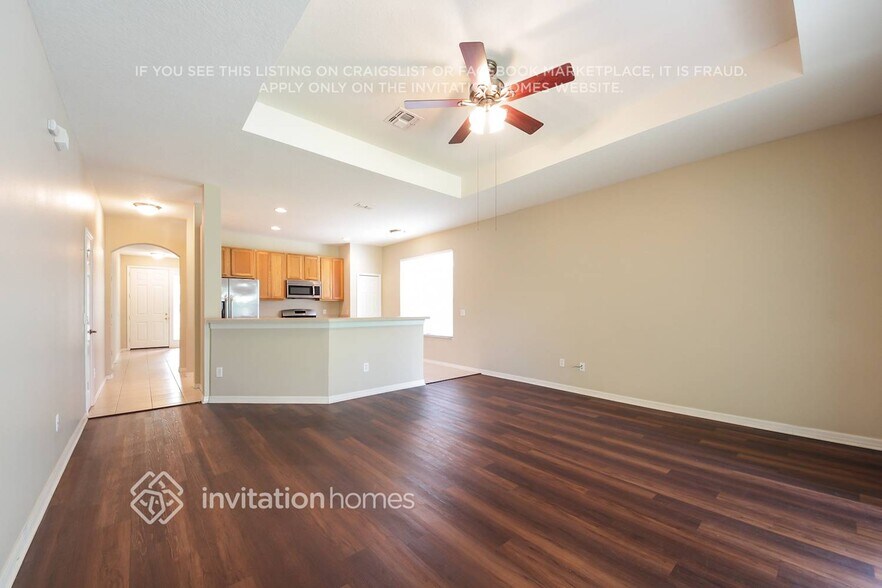 Building Photo - 13366 Sunkiss Loop