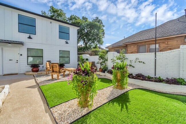 Building Photo - 2620 Arbor St