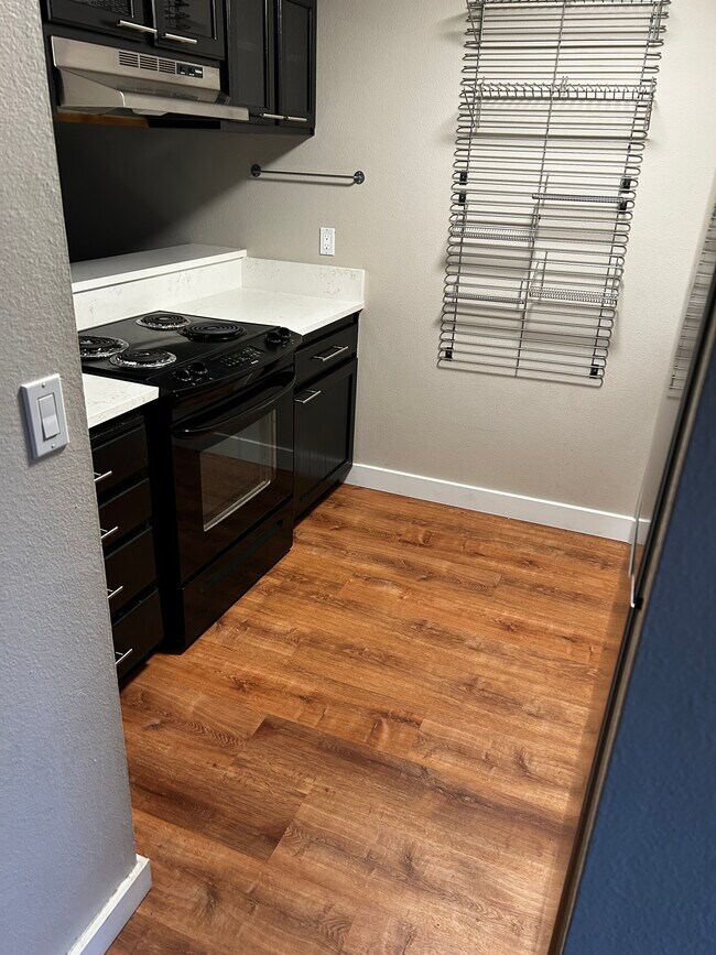 Building Photo - 1526 192nd St SE