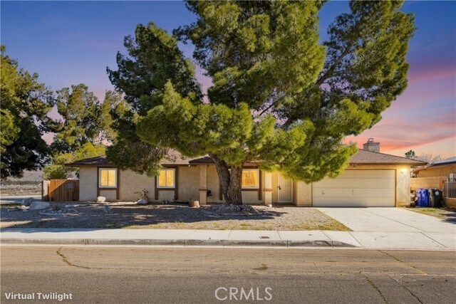 Building Photo - 13493 Mesquite Rd