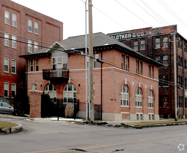 Building Photo - The H. Lauter Lofts