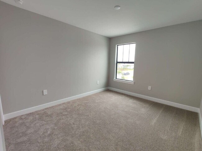 Building Photo - 6211 Baywood Ct