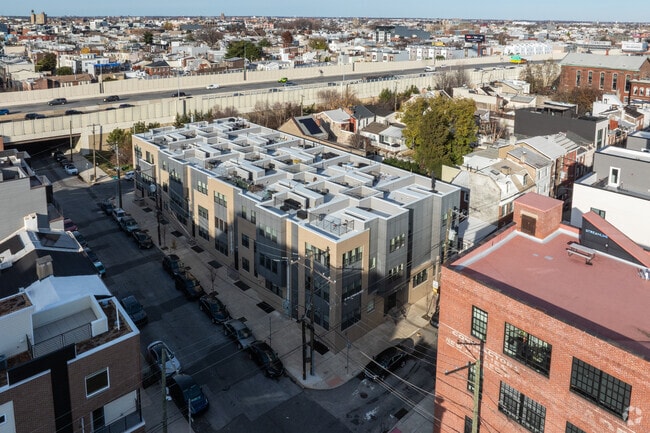 Aerial Photo - The Elm at Shackamaxon