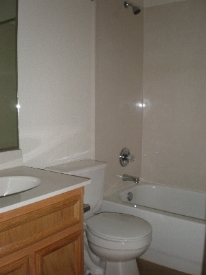 Building Photo - 318 Elbert Ln