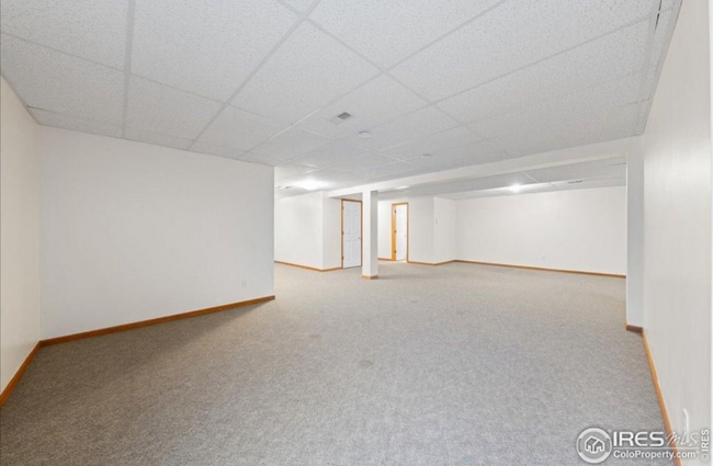 Building Photo - 2615 Anemonie Dr