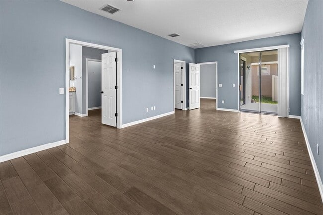 Building Photo - 1099 Multiflora Lp