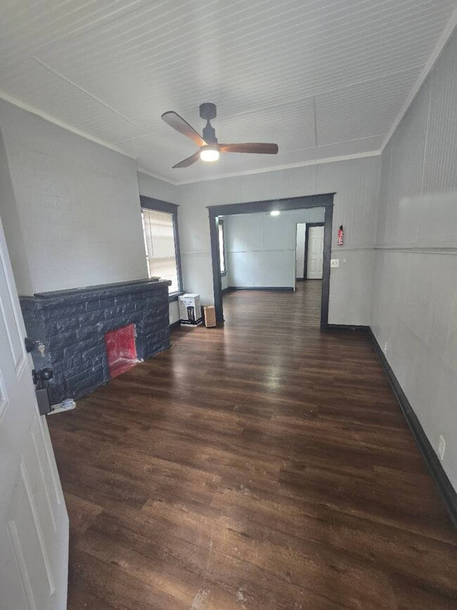 Building Photo - 4516 Olive St