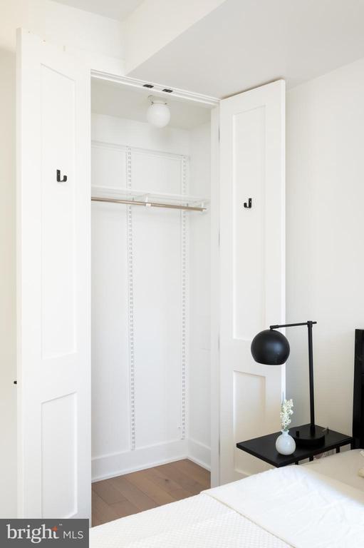 Building Photo - 1316 8th St NW