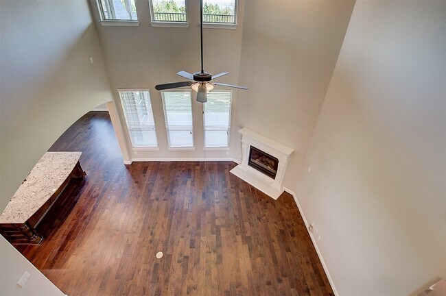 Building Photo - 9006 Forest Park Ct