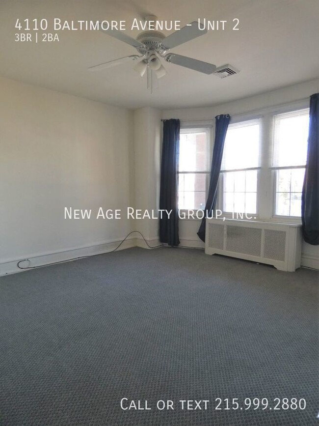 Building Photo - Sunny apartment available in University City!