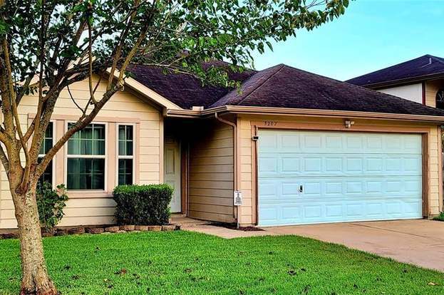 Building Photo - 5207 Riverwood Dr
