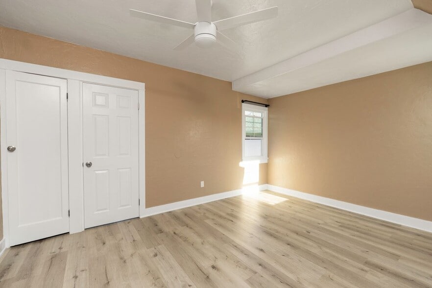 Building Photo - 3719 McKenzie St