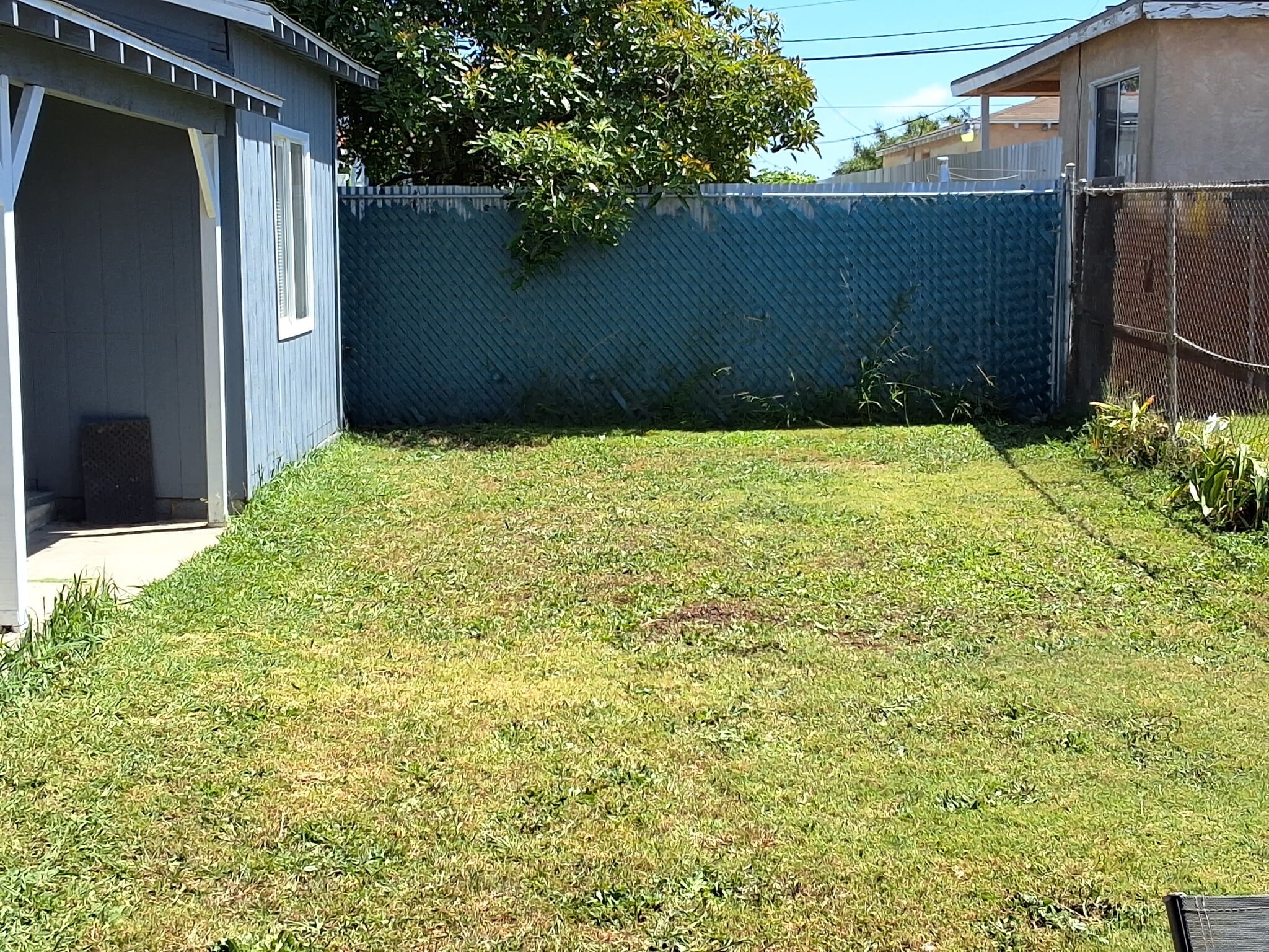 Yard - 1412 W 107th St