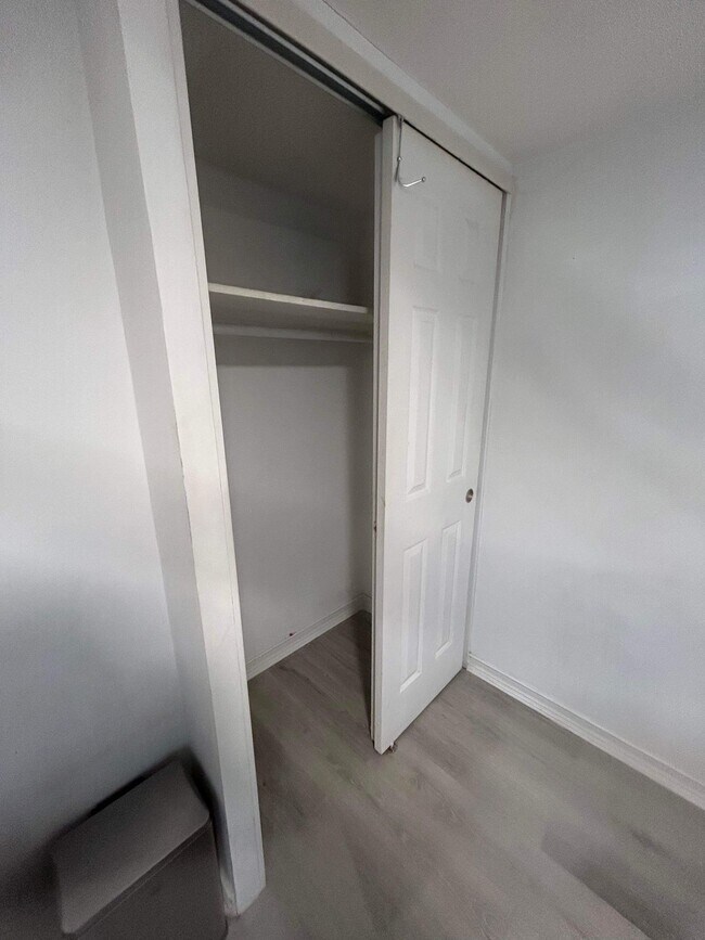 Building Photo - 121 Southern Blvd