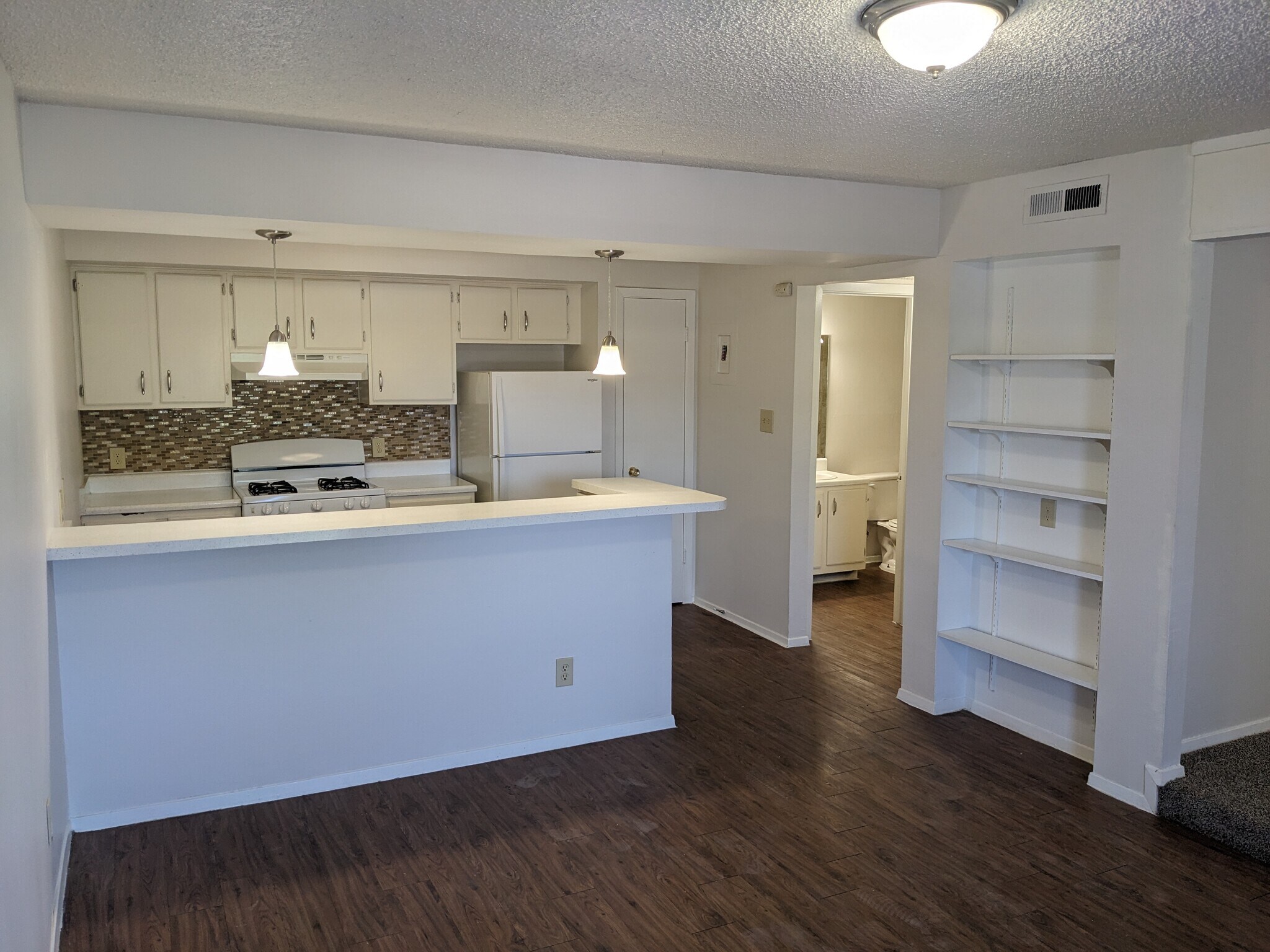 Building Photo - 6008 N Lamar Blvd