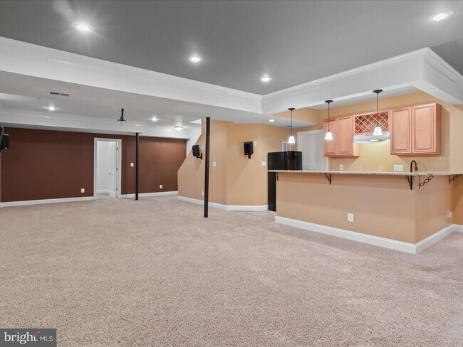 Building Photo - 43527 Loudoun Barn Way