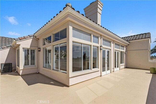 Building Photo - 35 Costa Brava