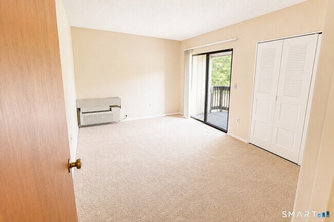 Building Photo - 175 Mill Pond Rd