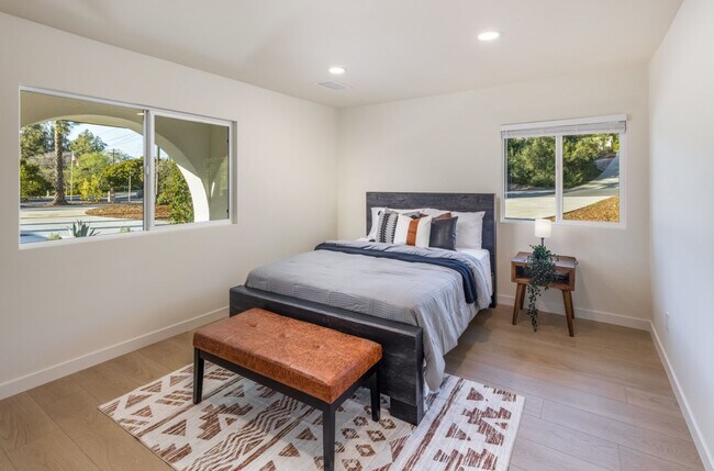 Building Photo - Charming Updated Home in Poway!