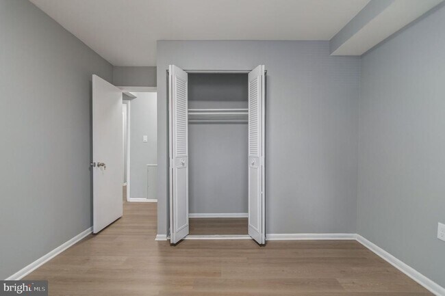 Building Photo - 3356 Woodburn Rd