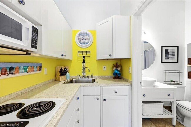 Building Photo - 25000 Tamiami Trl E
