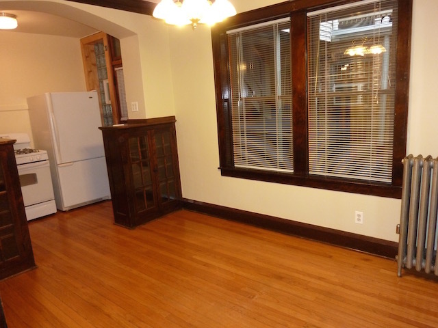 Building Photo - 3542 N Meade Ave