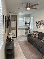 Building Photo - 1229 Ossa St