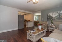 Building Photo - 70 Huckleberry Ln