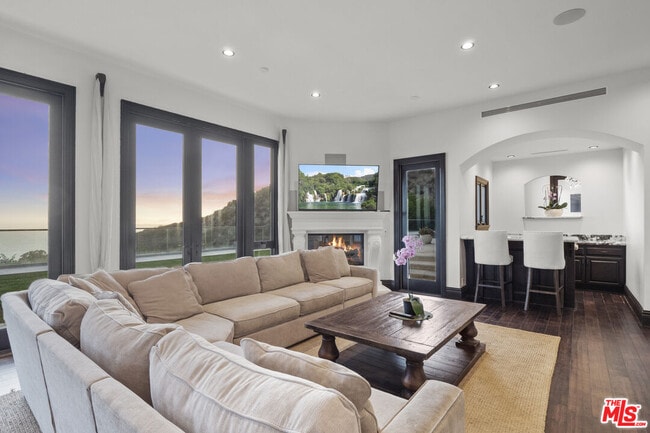 Building Photo - 24753 Vantage Point Terrace