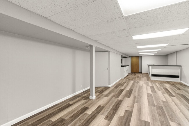 Building Photo - N58W18330 Juniper Ln