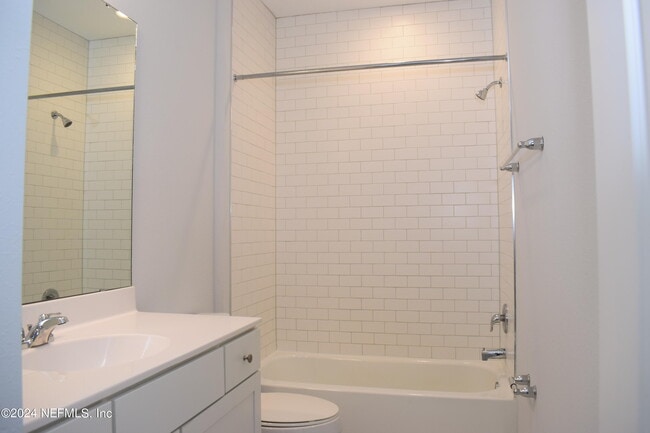 Building Photo - 635 Rum Runner Wy