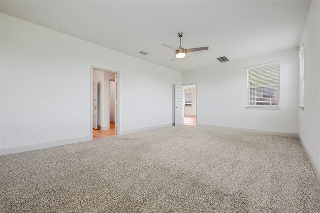 Building Photo - 18033 Bassano Ave