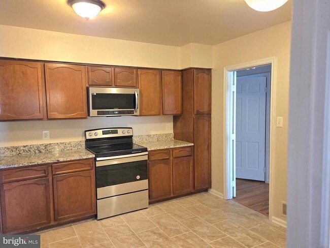 Building Photo - 1117 Brentfield Dr