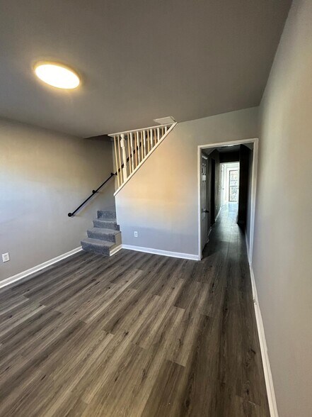 Building Photo - 1539 Cole St