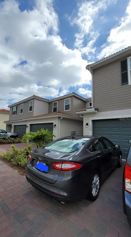 Building Photo - 1460 Isabella Dr