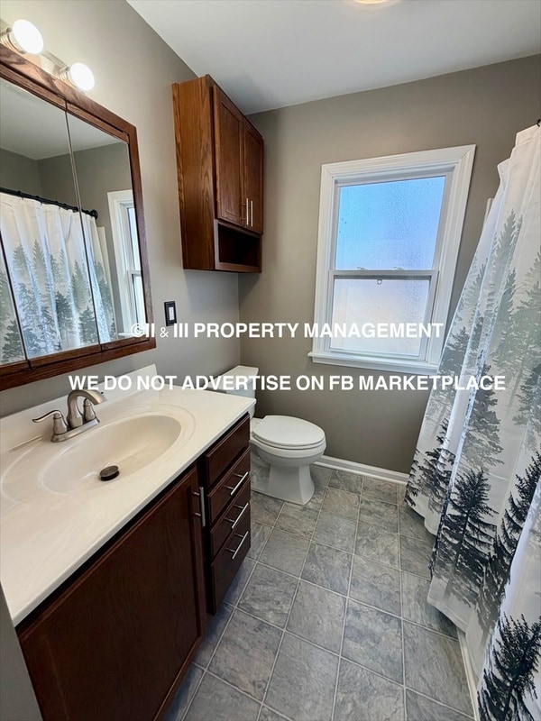 Building Photo - 829 S Sherman St