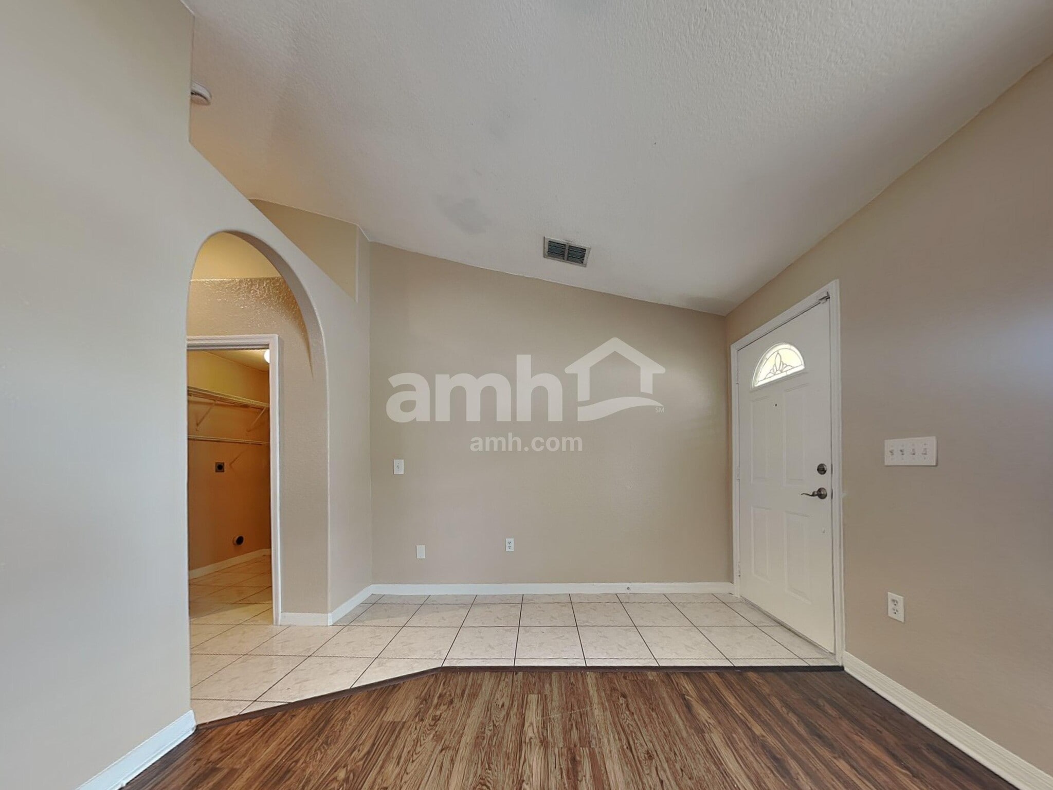 Building Photo - 5817 Mohr Loop